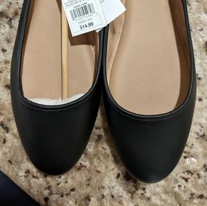 Universal Thread black Everly ballet flats 12w